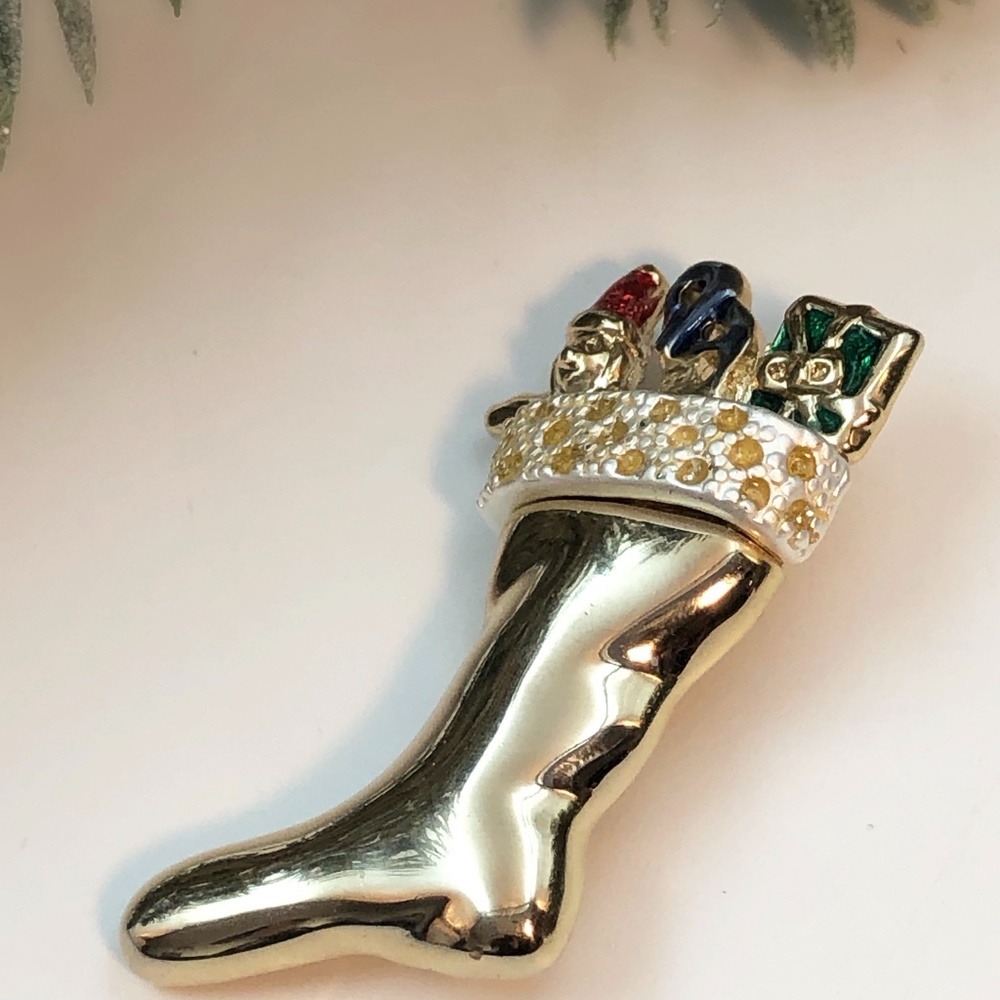 Holiday Stocking Brooch Gold Tone.